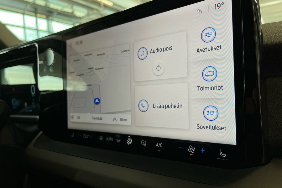 Ford Transit Courier vaihtoauto