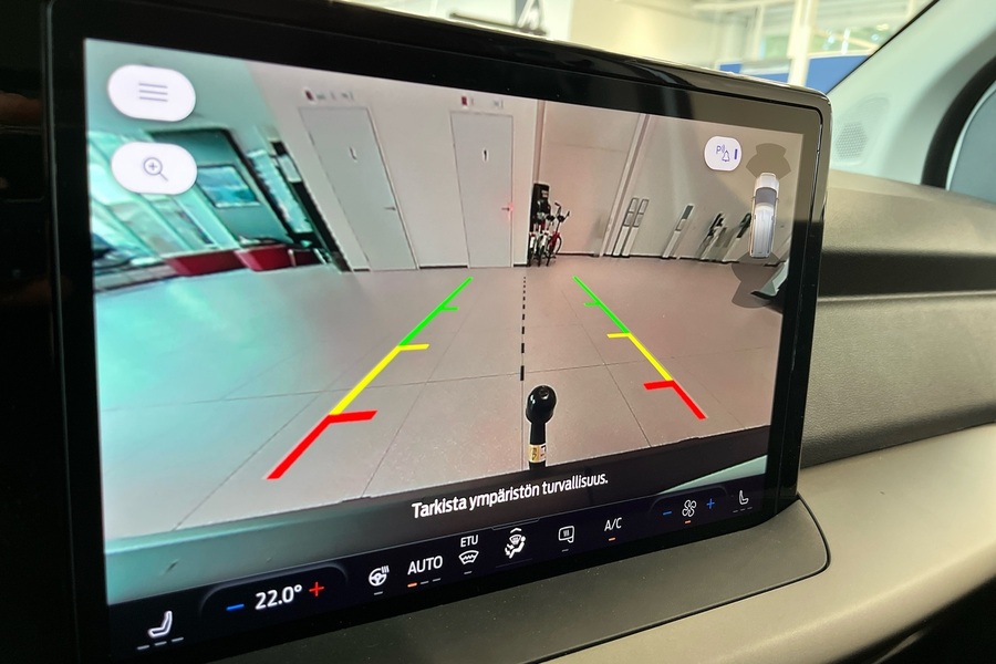 Ford Transit Courier vaihtoauto