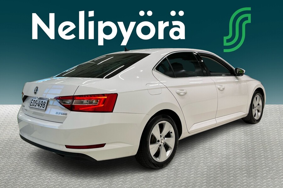 Skoda Superb vaihtoauto