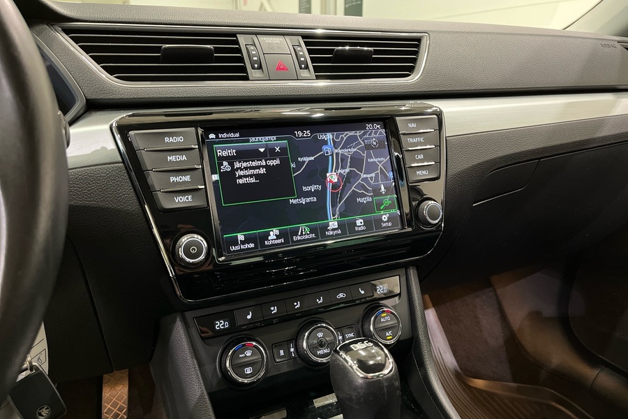 Skoda Superb vaihtoauto