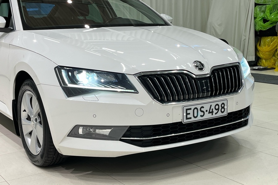 Skoda Superb vaihtoauto