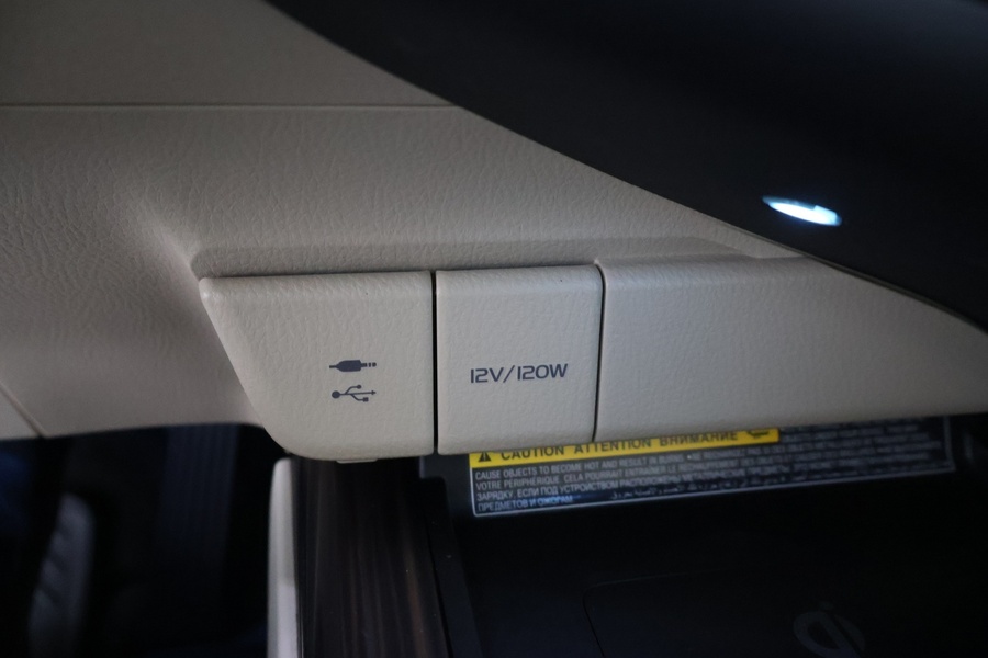 Toyota Camry vaihtoauto