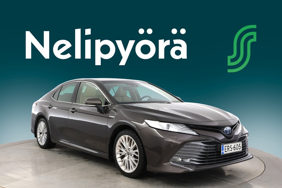 Toyota Camry vaihtoauto