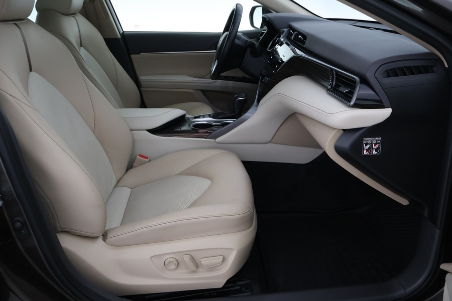 Toyota Camry vaihtoauto