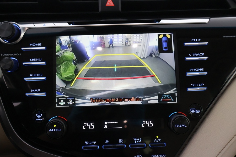 Toyota Camry vaihtoauto