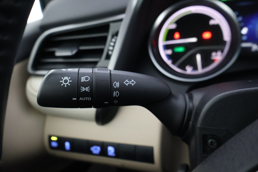 Toyota Camry vaihtoauto