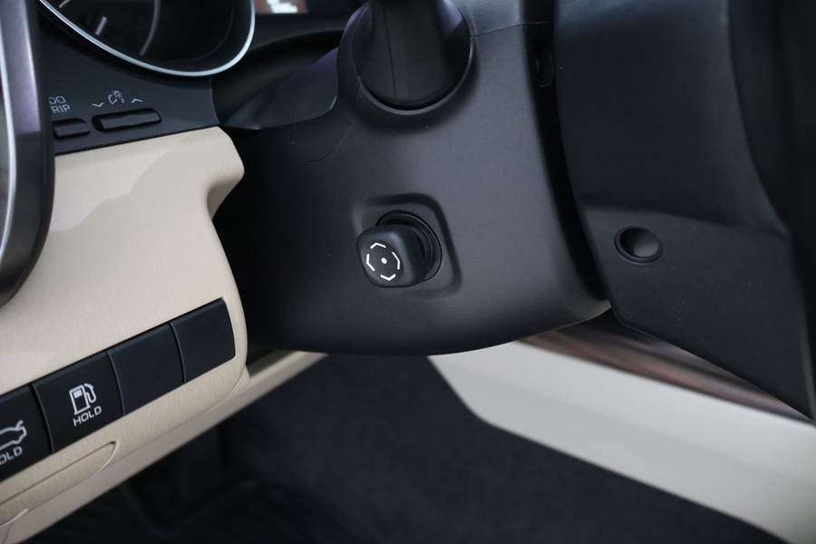 Toyota Camry vaihtoauto