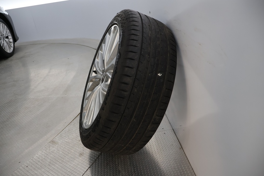 Toyota Camry vaihtoauto