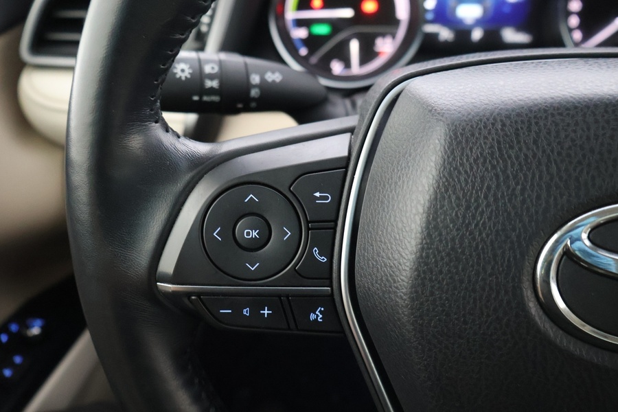 Toyota Camry vaihtoauto