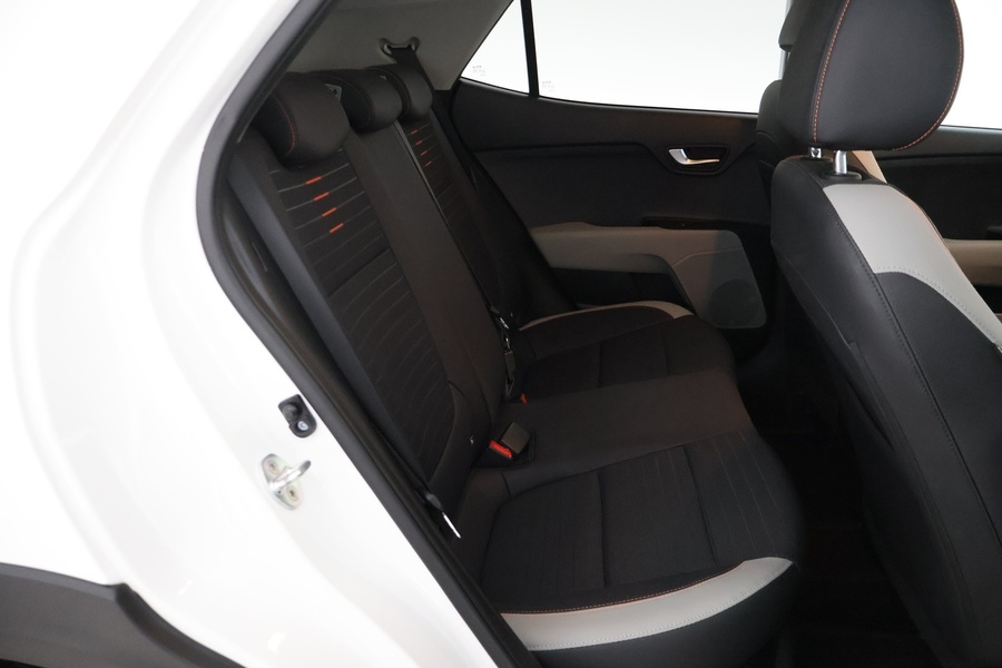 Kia Stonic vaihtoauto