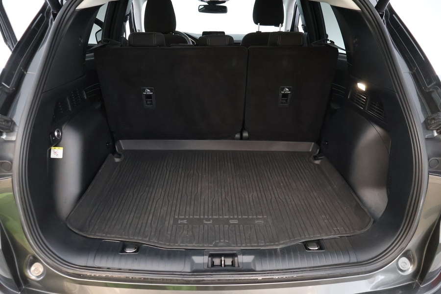 Ford Kuga vaihtoauto