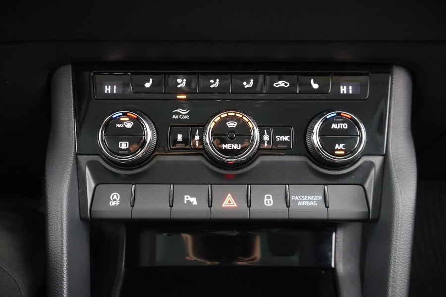 Skoda Karoq vaihtoauto