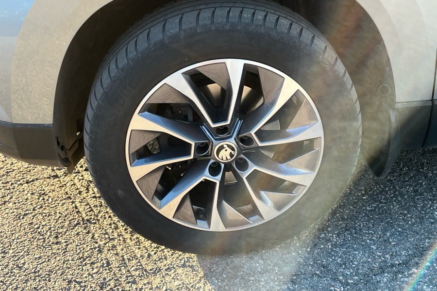 Skoda Karoq vaihtoauto
