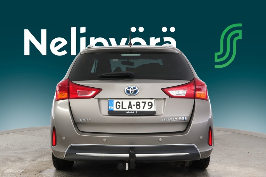 Toyota Auris vaihtoauto