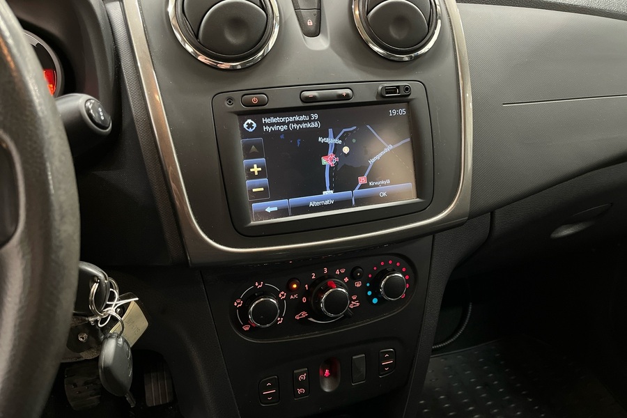 Dacia Sandero vaihtoauto