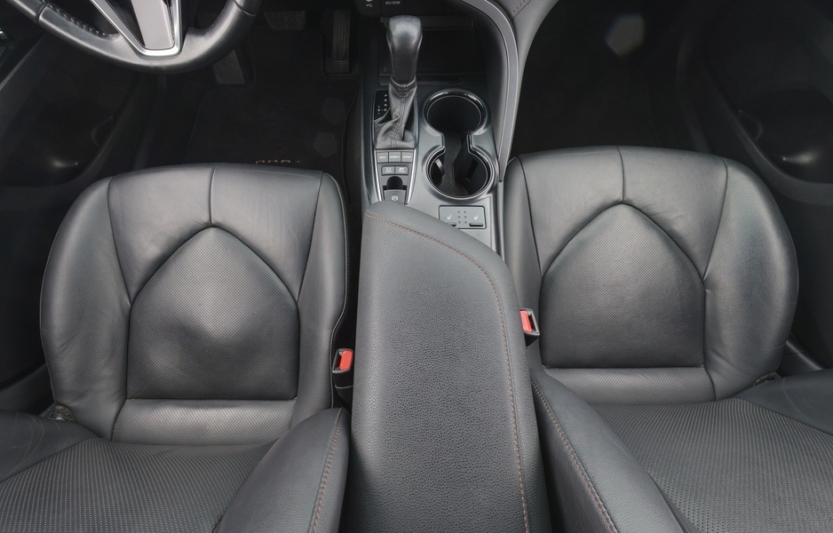 Toyota Camry vaihtoauto