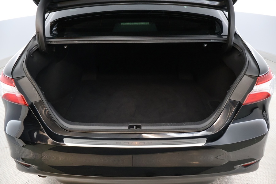 Toyota Camry vaihtoauto