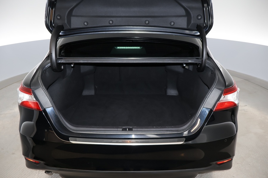 Toyota Camry vaihtoauto