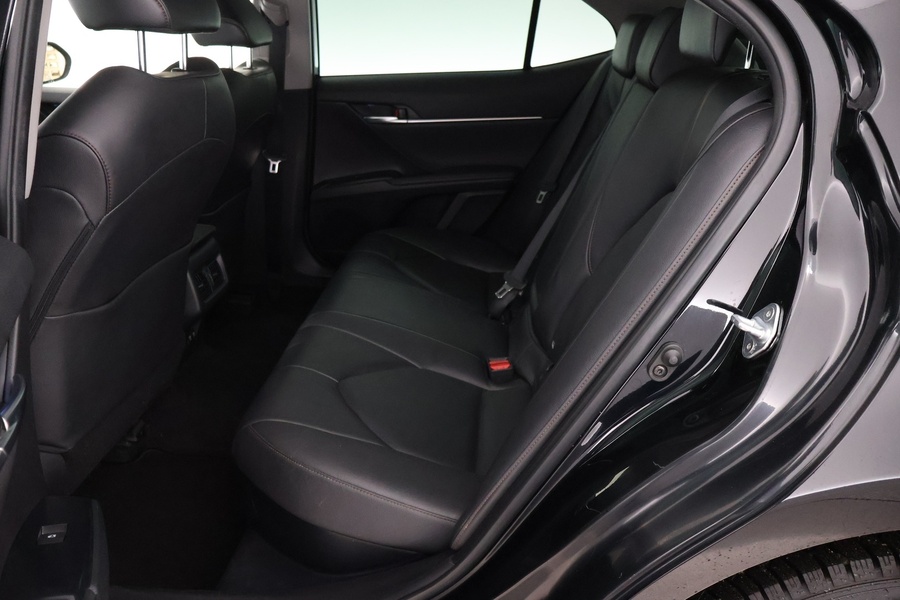 Toyota Camry vaihtoauto