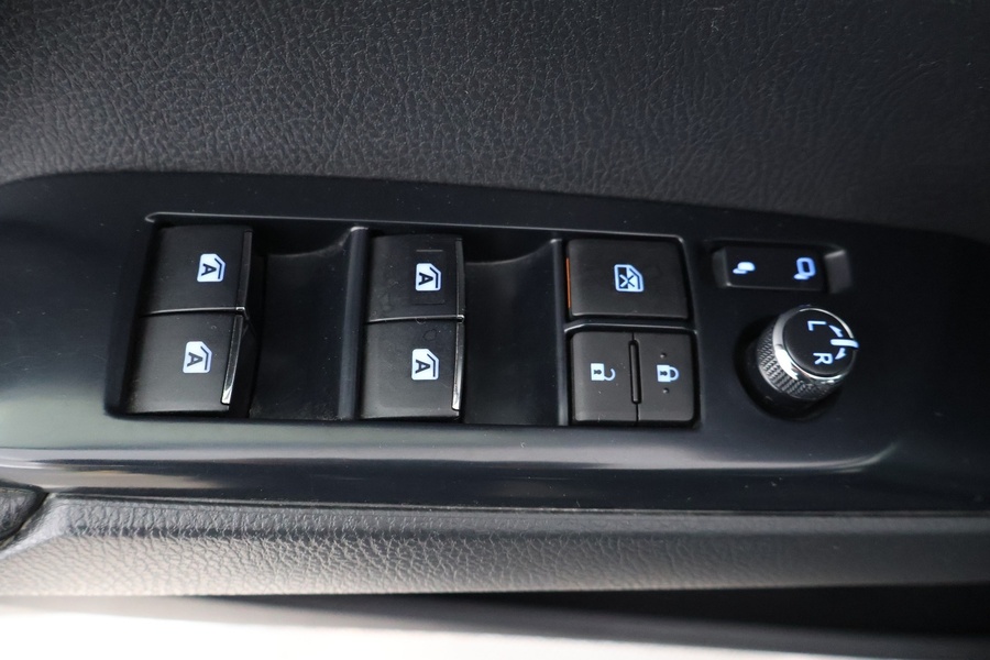 Toyota Camry vaihtoauto