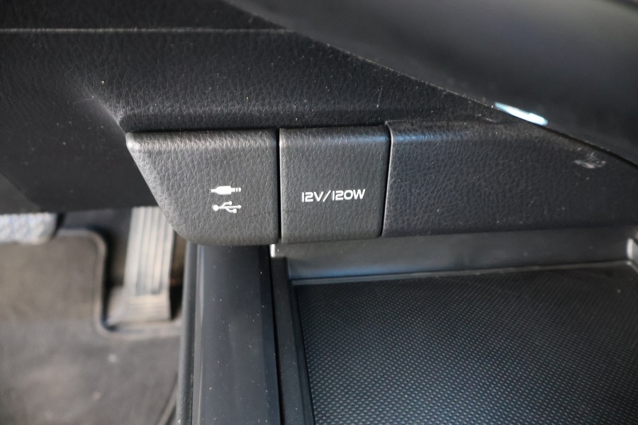 Toyota Camry vaihtoauto