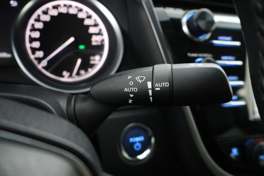 Toyota Camry vaihtoauto