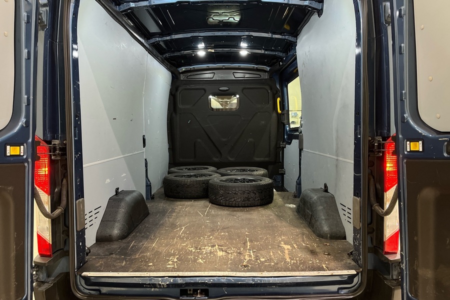 Ford Transit vaihtoauto