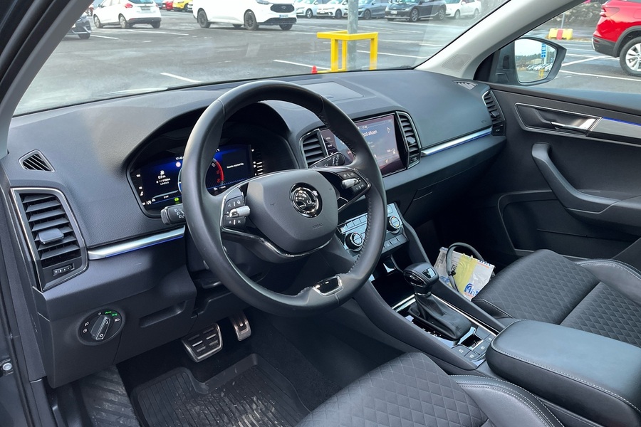 Skoda Karoq vaihtoauto