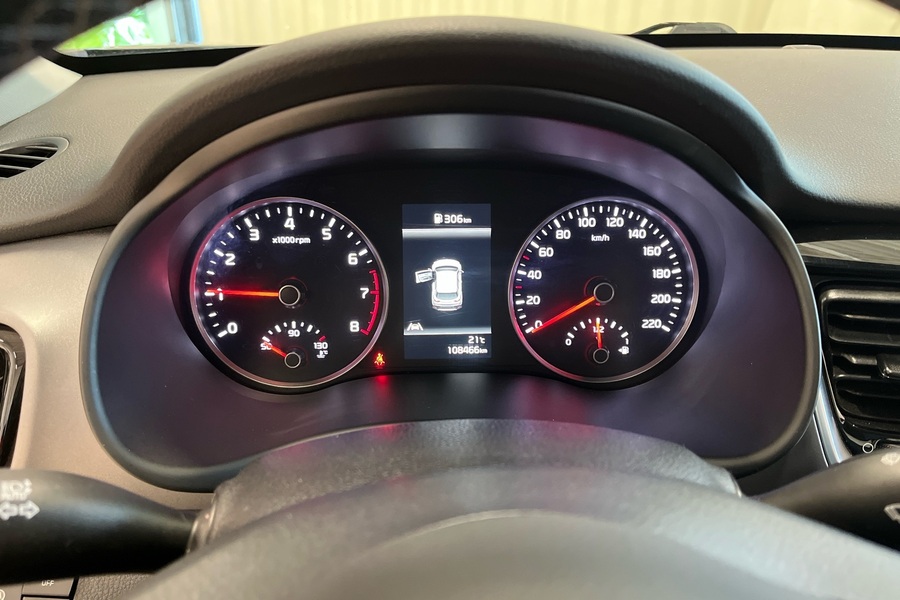 Kia Stonic vaihtoauto