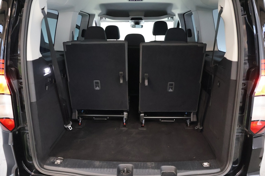 Volkswagen Caddy Maxi vaihtoauto