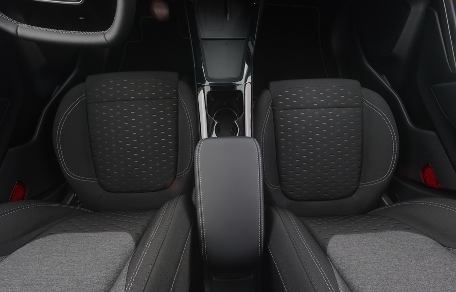 Ford Puma Gen-E vaihtoauto