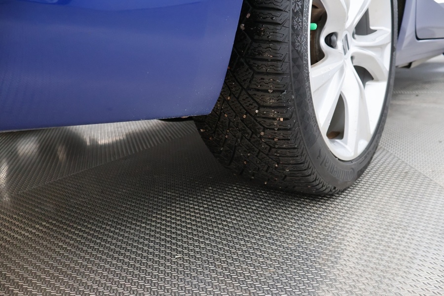 SEAT Leon Sportstourer vaihtoauto