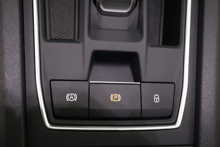 SEAT Leon Sportstourer vaihtoauto