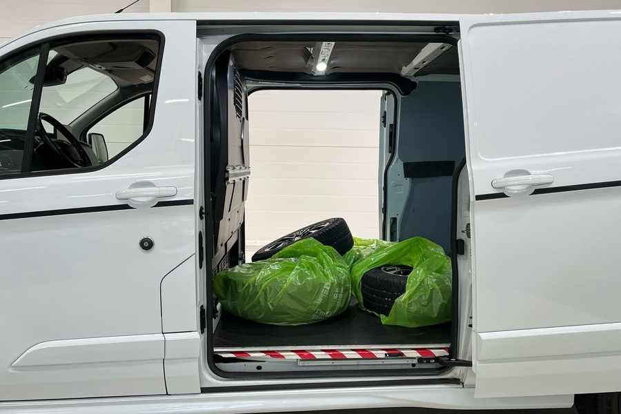 Ford Transit Custom vaihtoauto