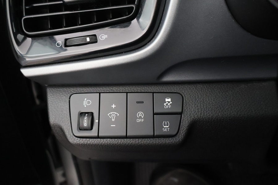 Kia Stonic vaihtoauto