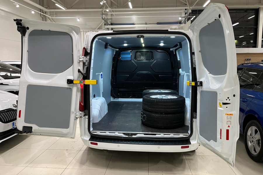 Ford Transit Custom vaihtoauto