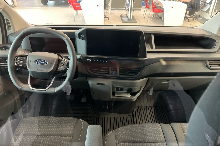 Ford Transit Custom vaihtoauto