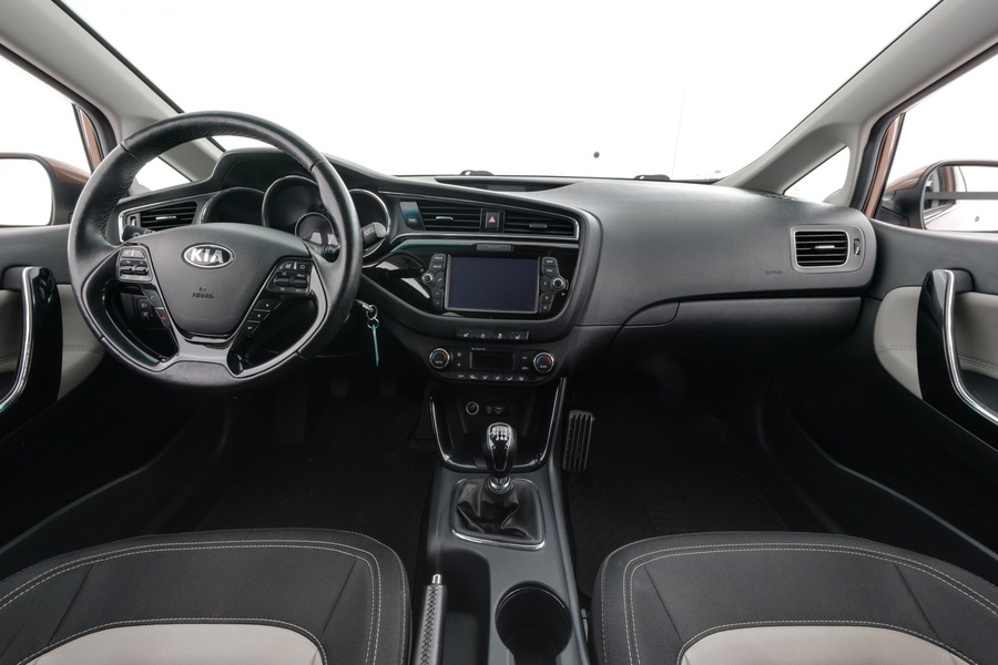 Kia Ceed vaihtoauto