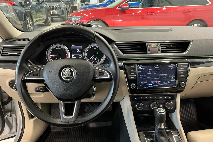 Skoda Superb vaihtoauto