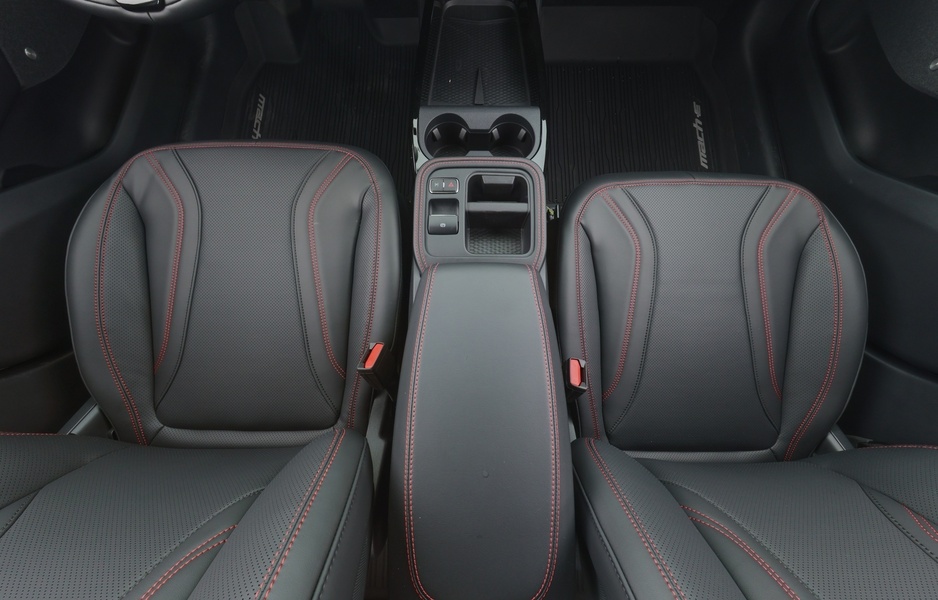 Ford USA Mustang vaihtoauto