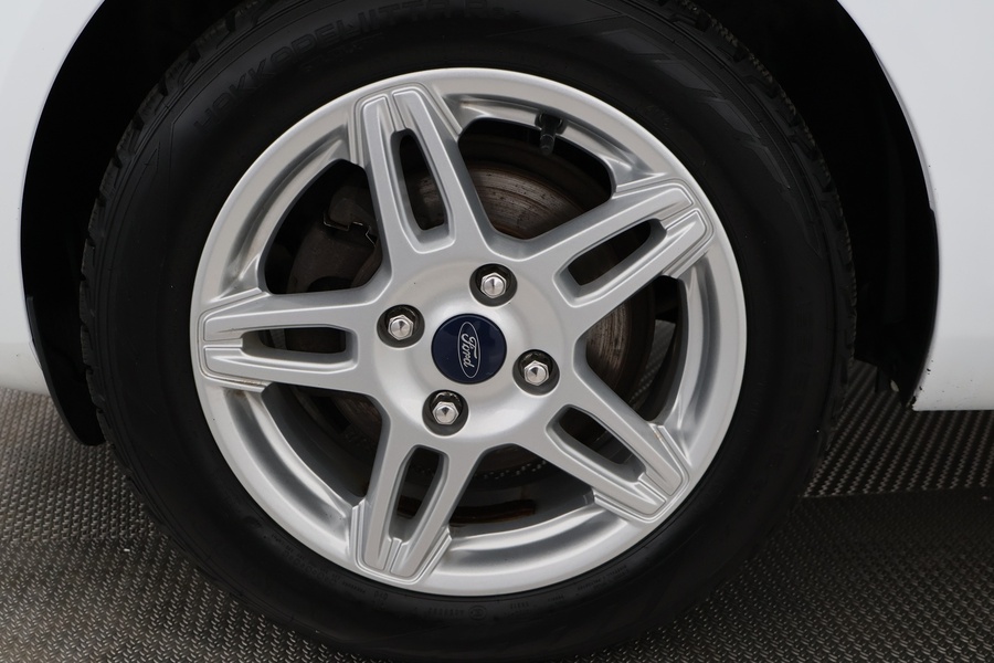 Ford Fiesta vaihtoauto