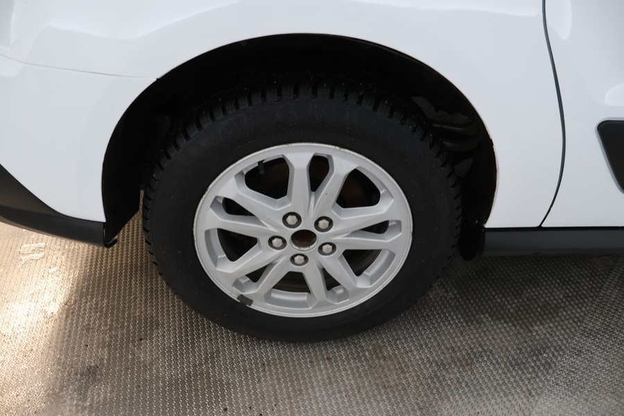 Ford Transit Connect vaihtoauto