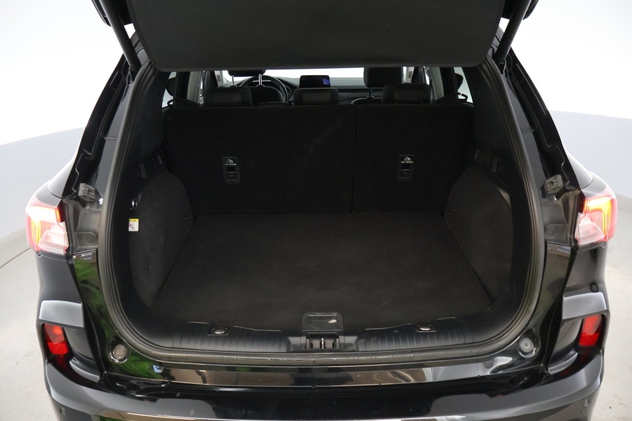 Ford Kuga vaihtoauto