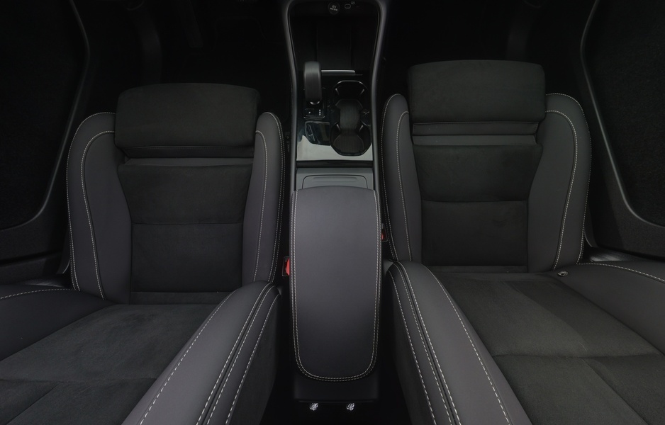 Volvo EX40 vaihtoauto