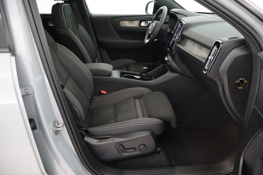 Volvo EX40 vaihtoauto