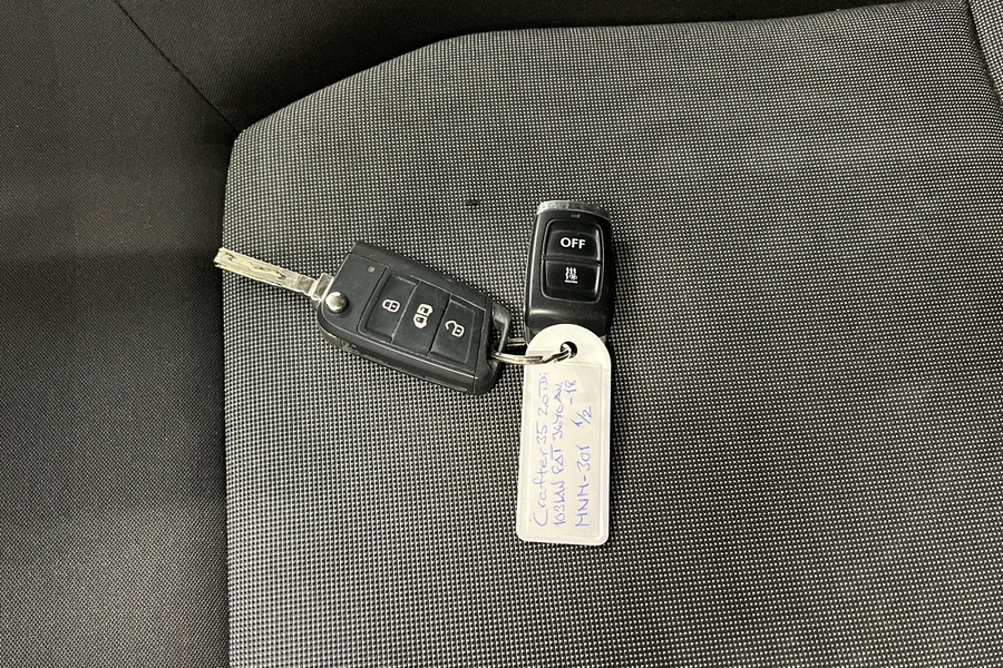 Volkswagen Crafter vaihtoauto