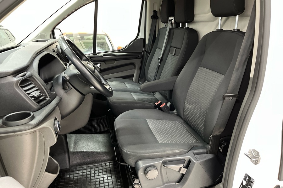 Ford Transit Custom vaihtoauto