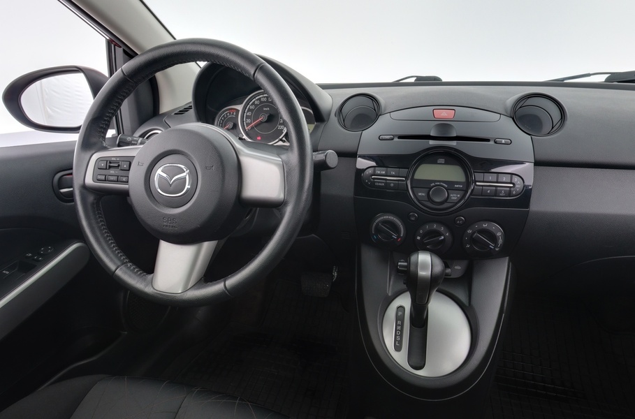 Mazda 2 vaihtoauto