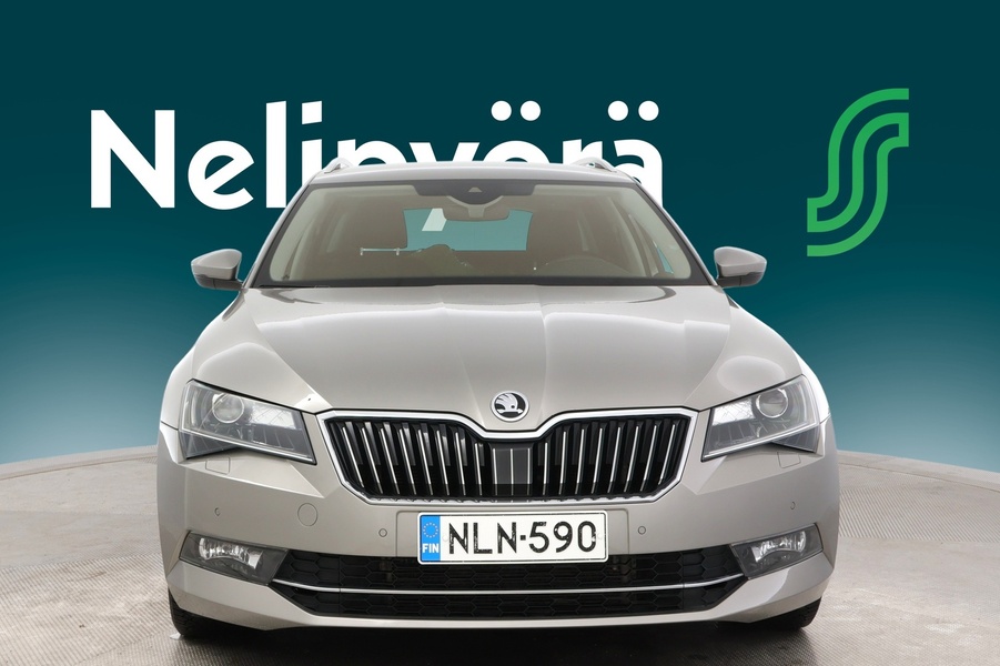 Skoda Superb vaihtoauto