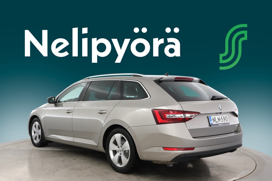 Skoda Superb vaihtoauto